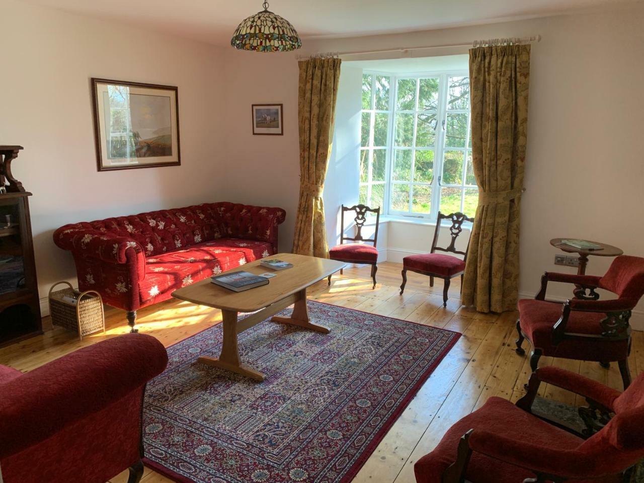 Pontyclerc Farm House Bed And Breakfast Ammanford Eksteriør bilde