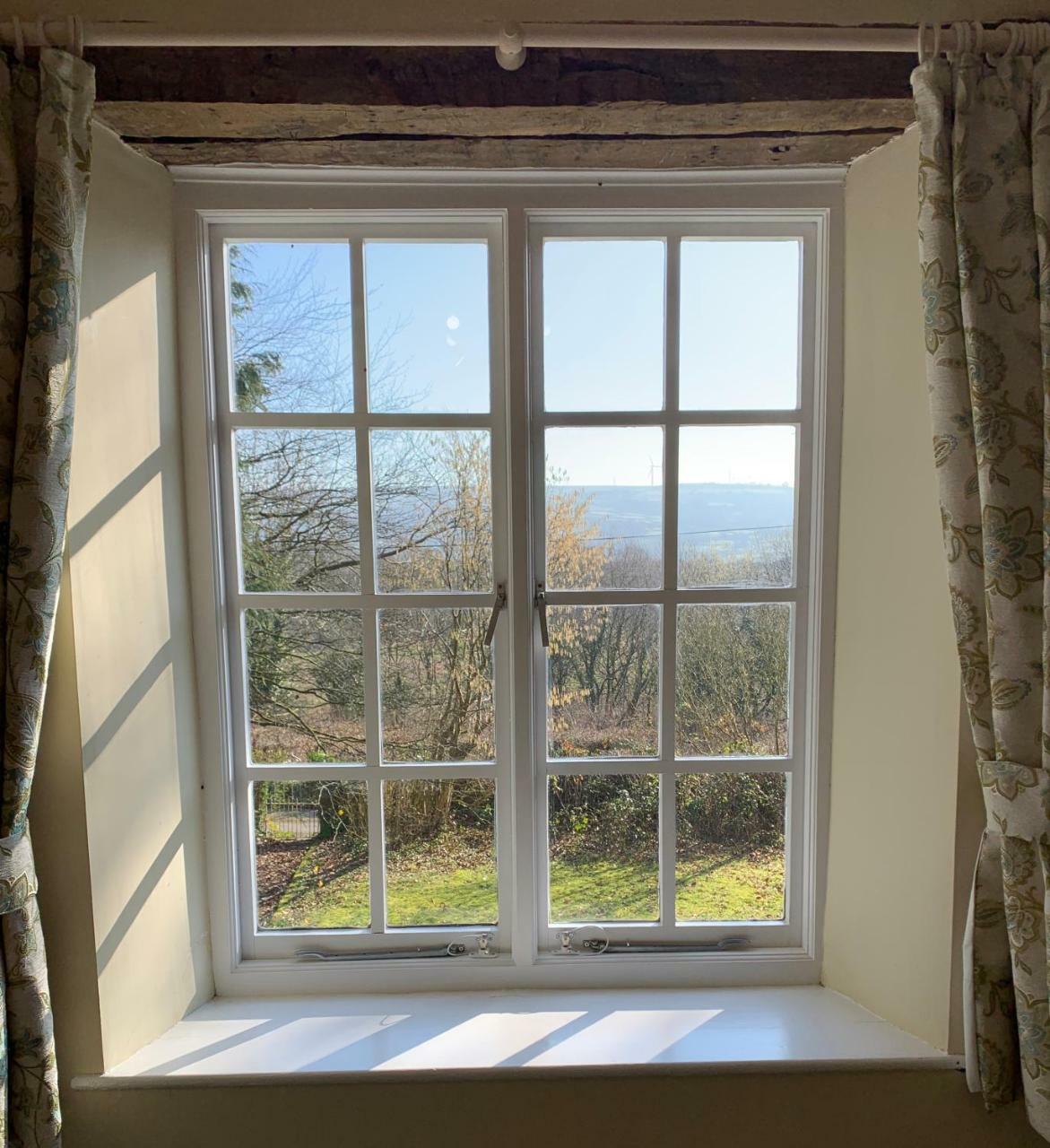 Pontyclerc Farm House Bed And Breakfast Ammanford Eksteriør bilde