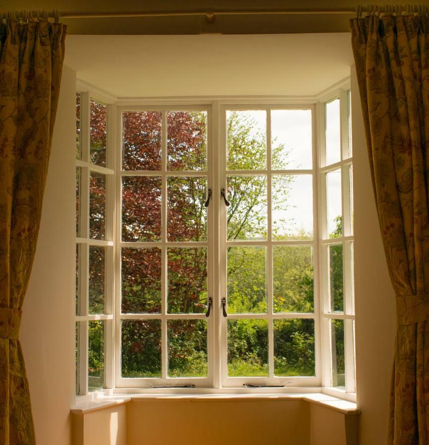 Pontyclerc Farm House Bed And Breakfast Ammanford Eksteriør bilde
